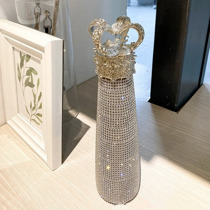 

Large-Capacity Crown Vacuum Flask High-Value Creative Rhinestone Mug Gift Insulation Cup Kitchen Accessories Water Cup