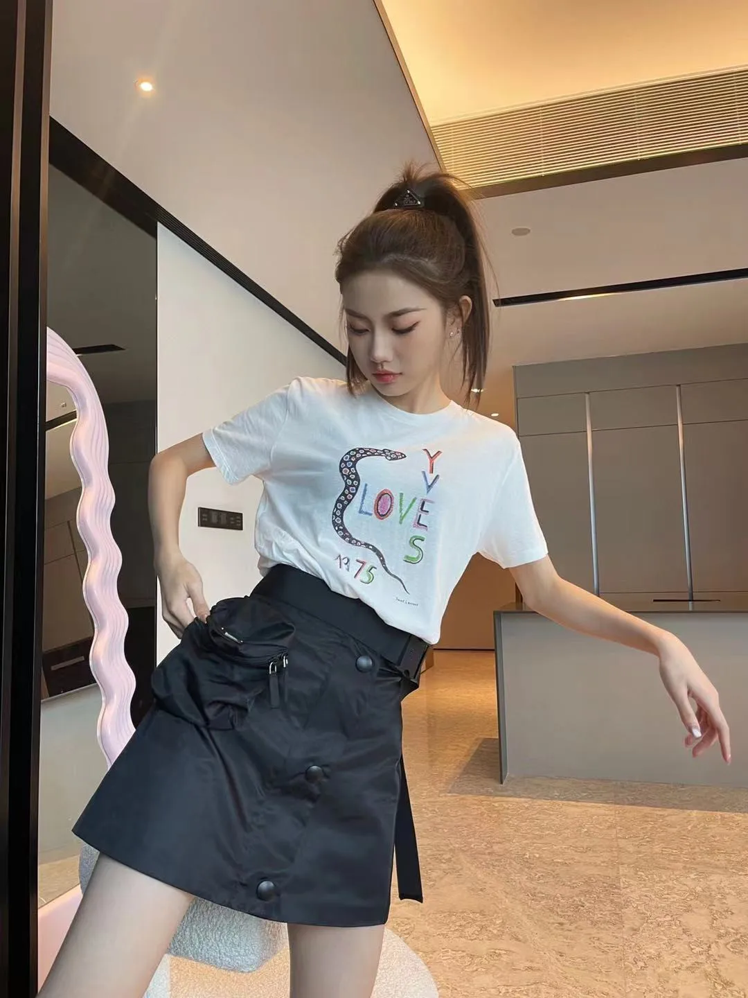 

Spring/Summer 2021 New Product Triangle Label Small Pocket Buckle Belt Zipper Pure Color Nylon Fabric Half-Length Skirt Female