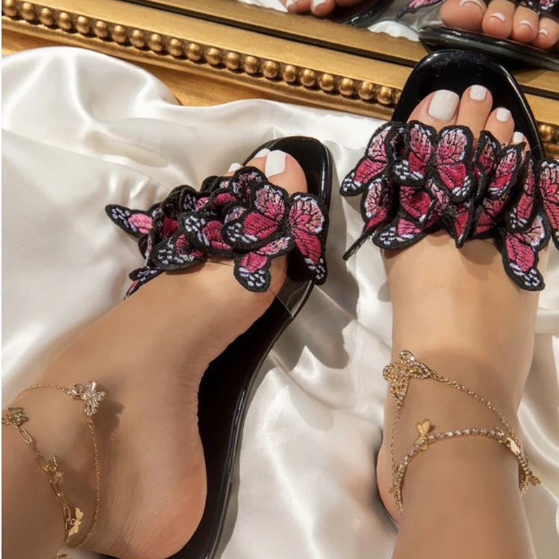 

2021 Summer New Fashion Sexy Bow Decoration Open-toed Flat Bottom Outdoor Female Slippers Solid Color Comfortable Beach Slippers