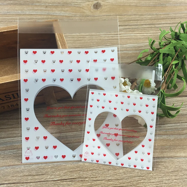 

100pcs Cute Heart Theme Cookie Bags Wedding Birthday Party Candy Buscuit Self-adhesive Packaging Bag Christmas Plastic Gift Bags