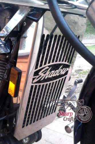 Мотоциклетная хромированная защитная накладка на решетку радиатора с черепом