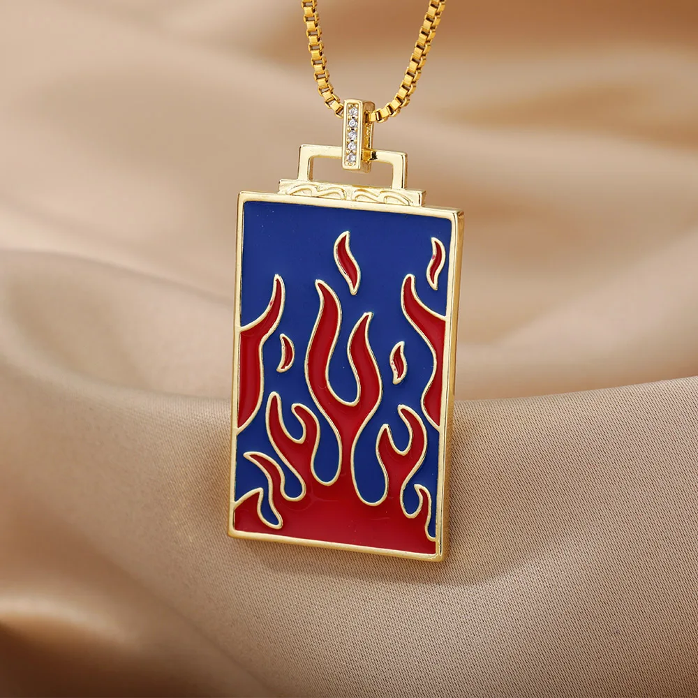 

Hip Hop Tarot Card Mysterious Square Pendant Heart Shaped Fire Hand-shaped Necklace Stainless Steel Luxury Gold Necklace Jewelry