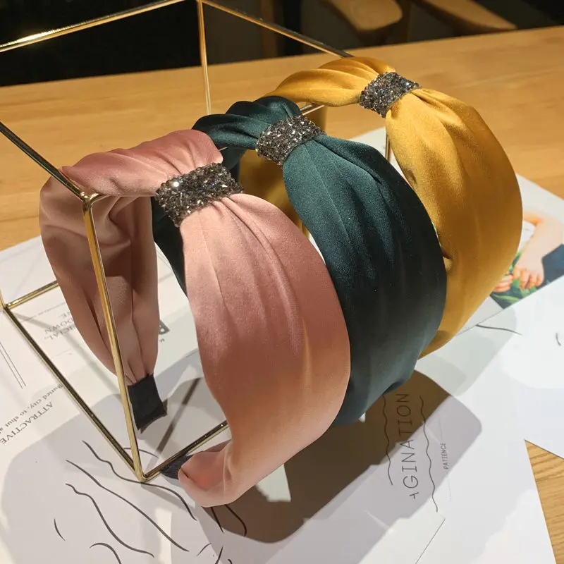 Ободок для волос женский атласный корейский стиль обруч со стразами стразы Бутик
