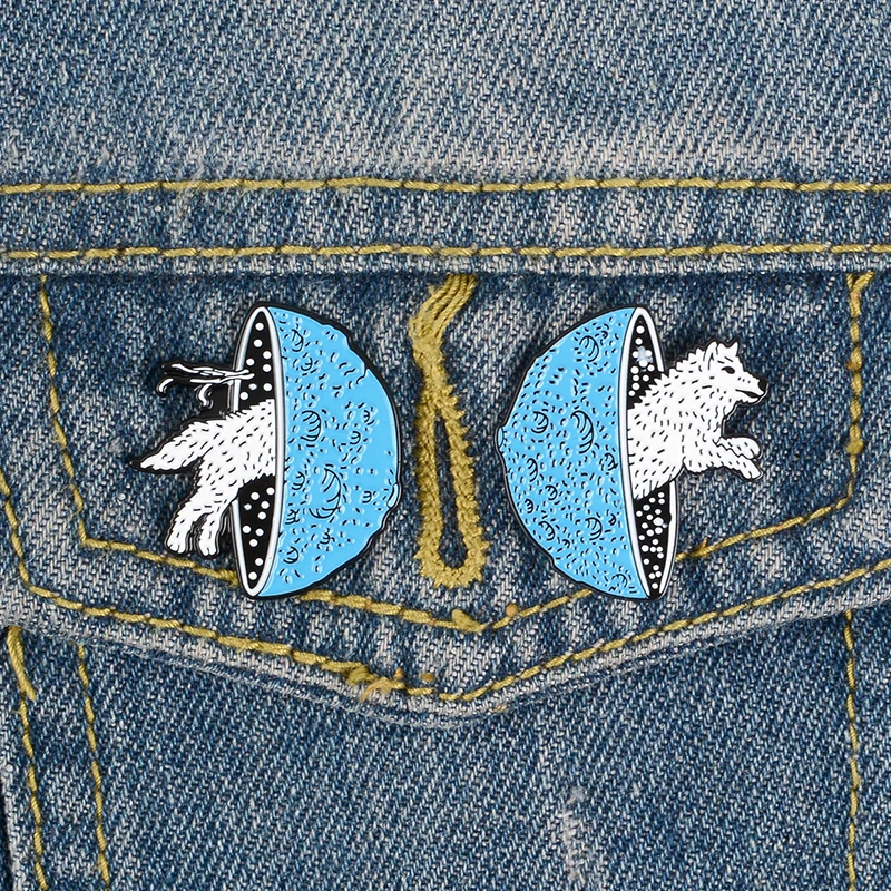 

Planet jumping Wolf Enamel Pin Custom Sirius Brooches Backpack Clothes Lapel Pin Universe Badge Space Jewelry Gift Kids Friend