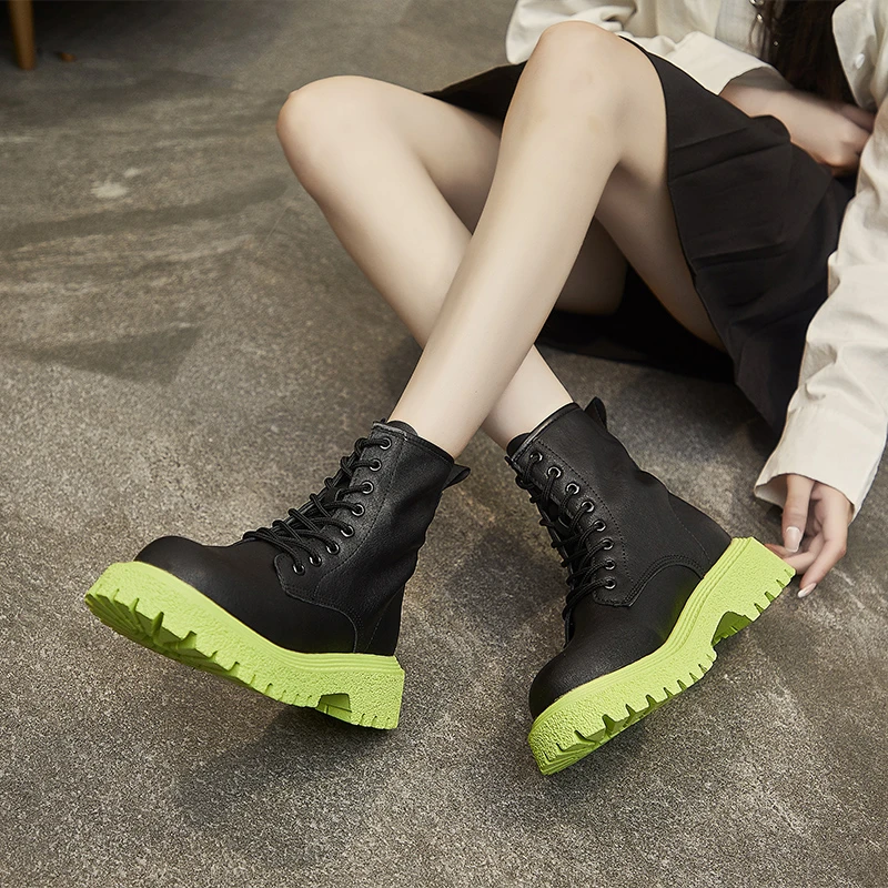 

Новинка осени 2021, модные привлекательные женские ботильоны на платформе, кроссовки на шнуровке из искусственной кожи, повседневные Несколь...