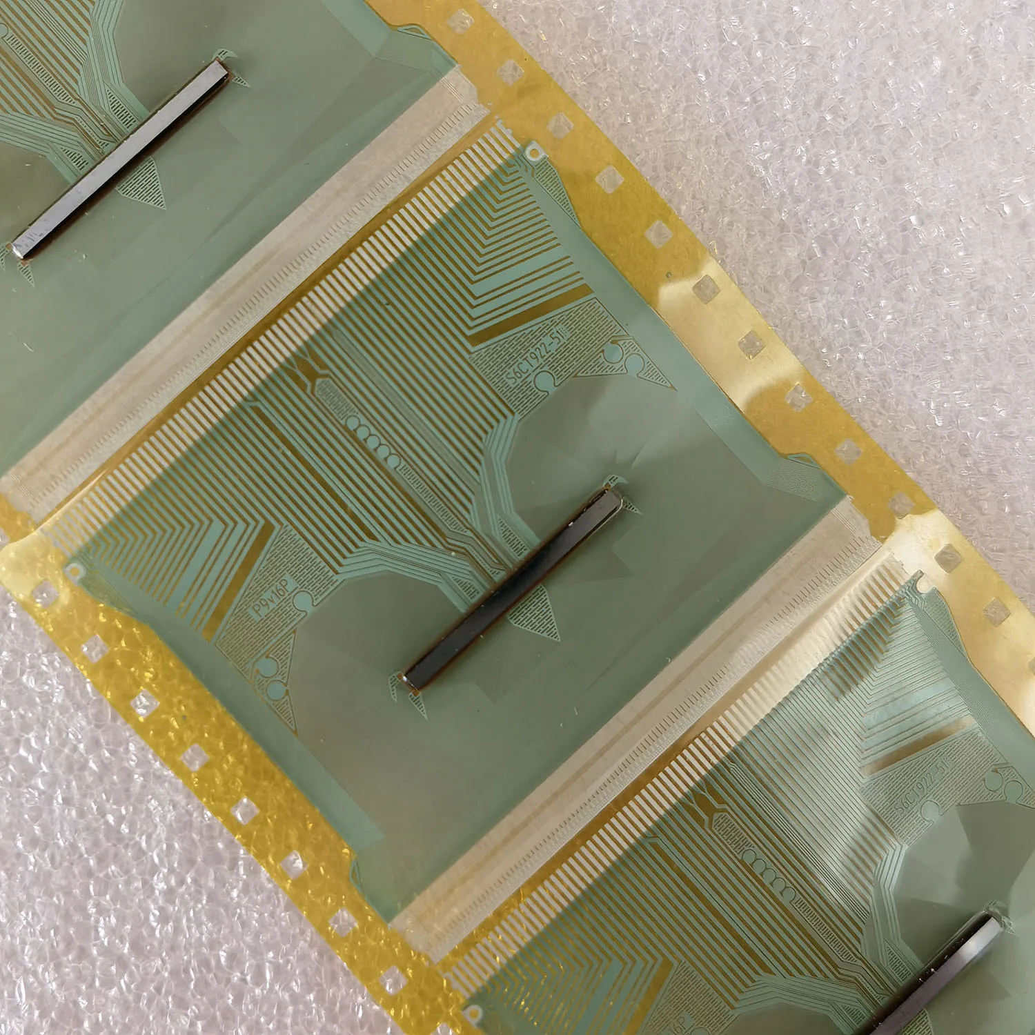 

S6CT922-51 New TAB COF LCD TV Screen Driver IC Module 5-10PCS/lot