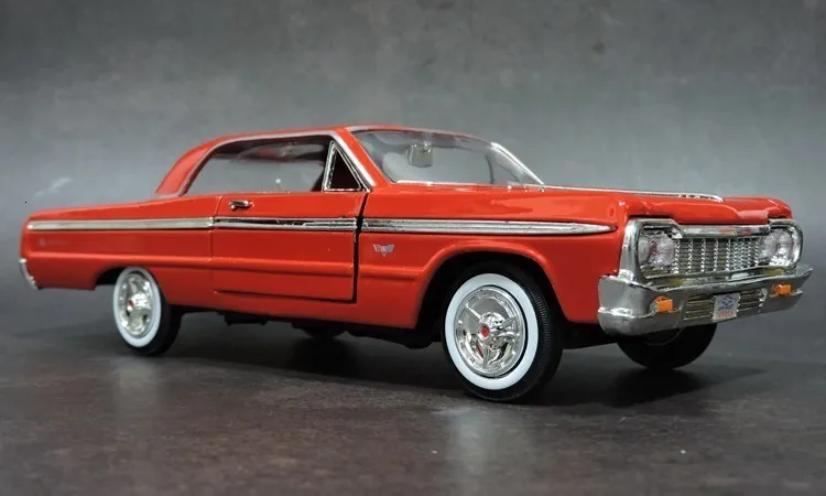 Новинка 1/24, специальный литой металл IMPALA SS, винтажный автомобильный настольный дисплей, коллекция моделей игрушек для детей