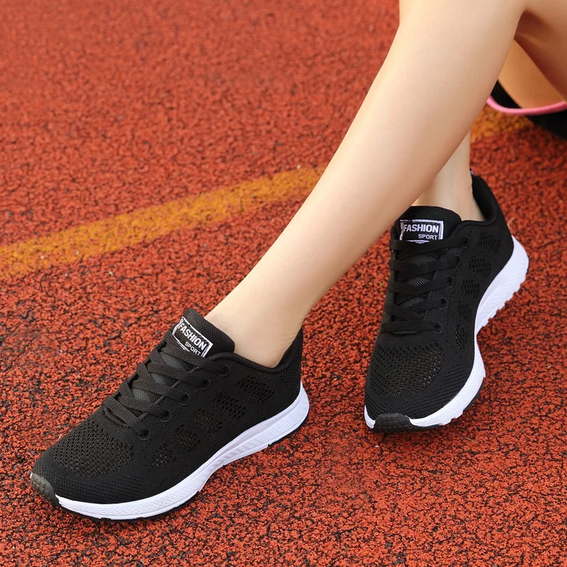 Кроссовки женские сетчатые дышащие удобная спортивная обувь для бега лето