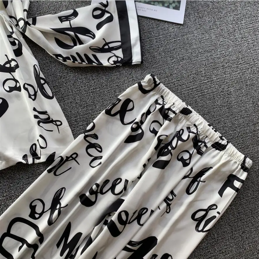 

Woman Imitate Real Silk Pajamas Long-sleeved Pants Turn-down Collar Letter Women Set