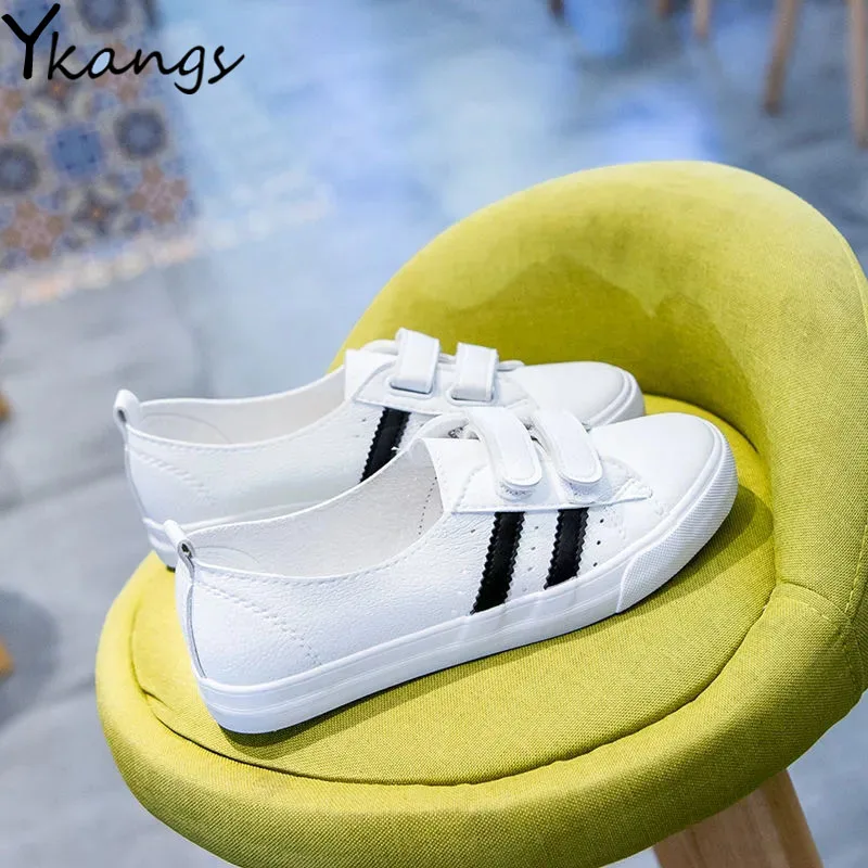 

Кроссовки женские из ПУ кожи, низкие дышащие, Вулканизированная подошва, с липучкой, удобная Уличная обувь для отдыха, белые, лето