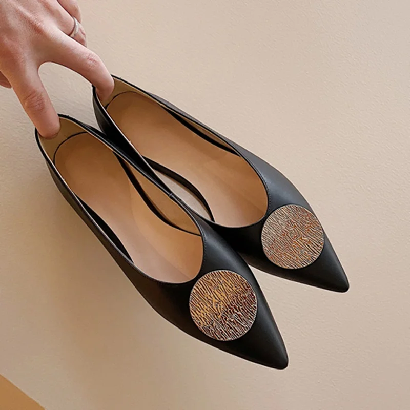 

New Brand Spring Summer Shoes Woman Pumps Genuine Leather Low Heels Pointed Toe Black Beige Shoes Woman Dress Casual Shoes 34-40
