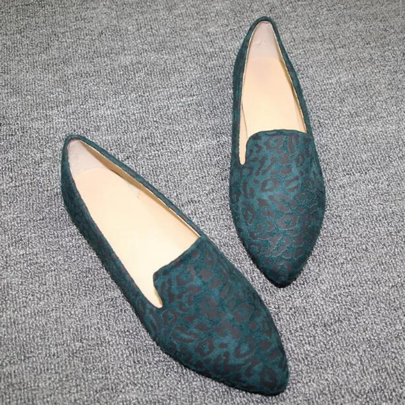 New 2023 summer Shallow Single Flat Shoes women fashion Simple Pointed Toe Casual Shoes leopard print flat shoes 31-44