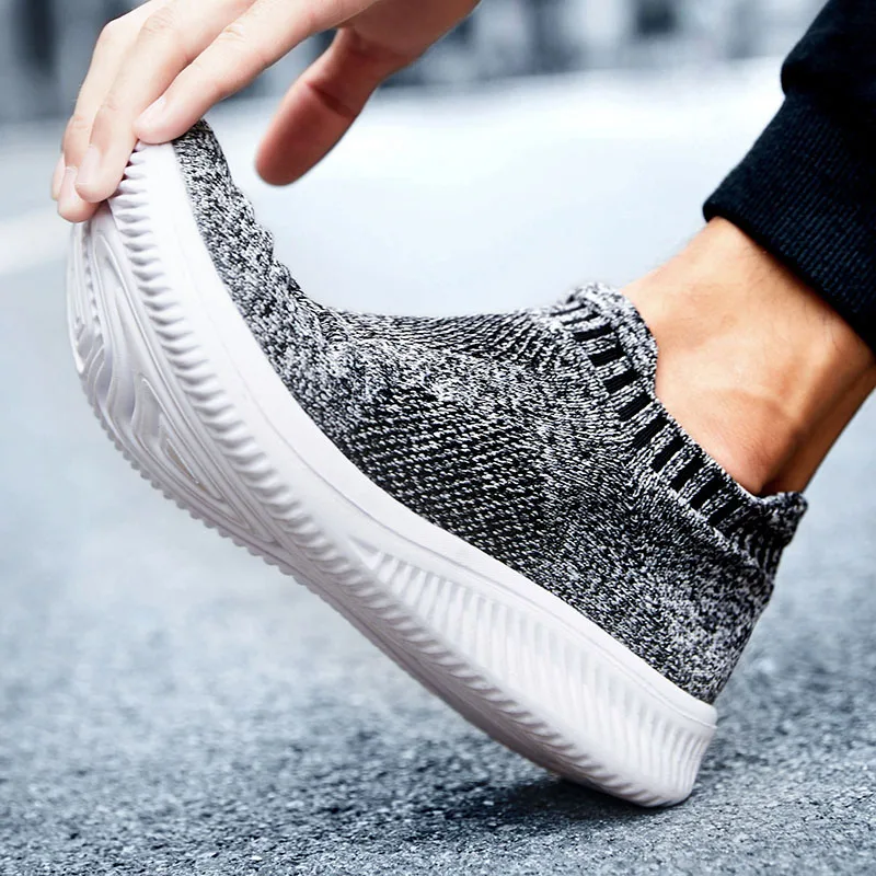 

Running Shoes For Men MD Sole Sneakers Breathable Comfort Sock No-slip Male Mesh Sports Shoes Casual Weave Super Light Shoes