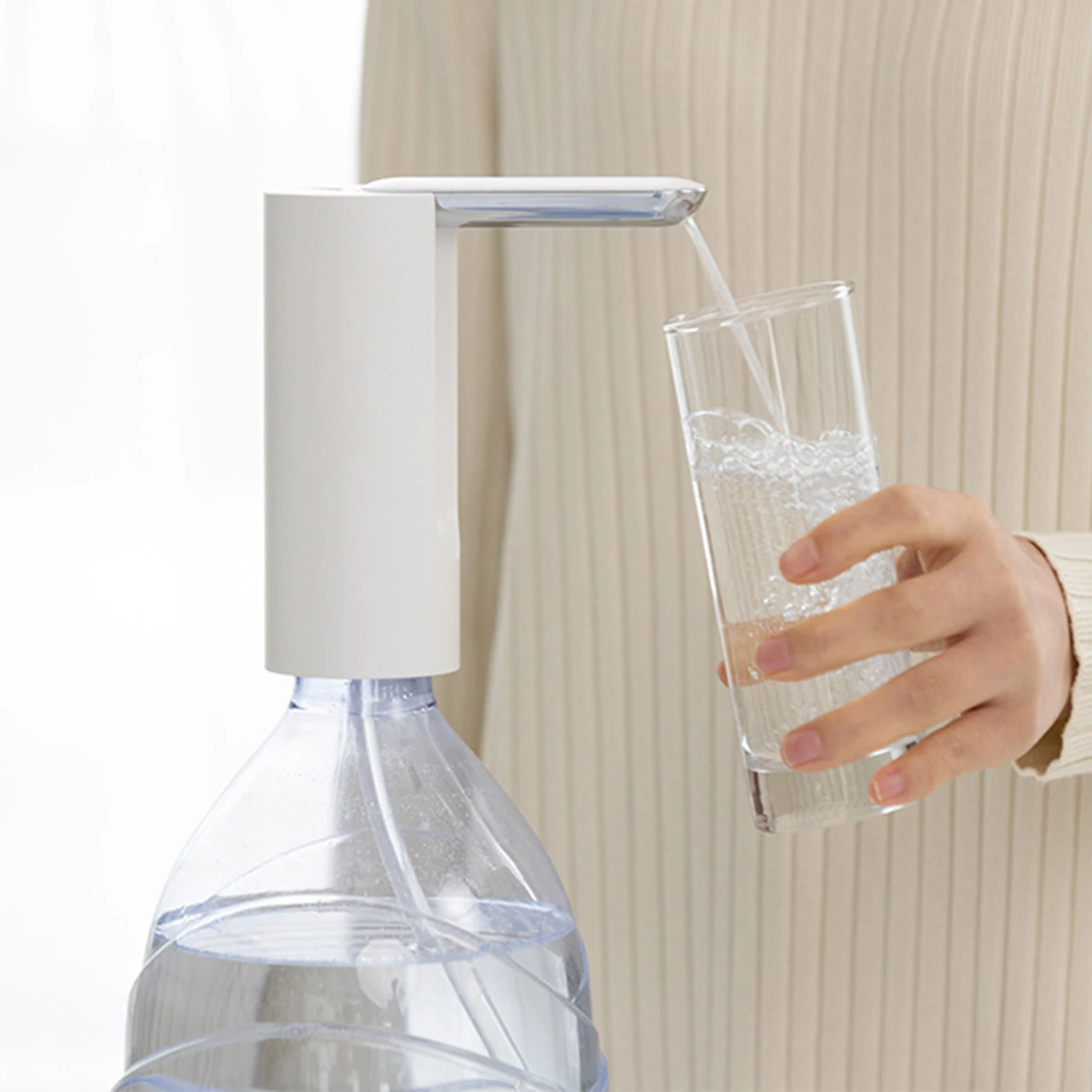 

Automatic Water Pump for 5 Gallon Bottle USB Rechargeable Folding Electric Drinking Water Pump Household Water Pump Dispenser