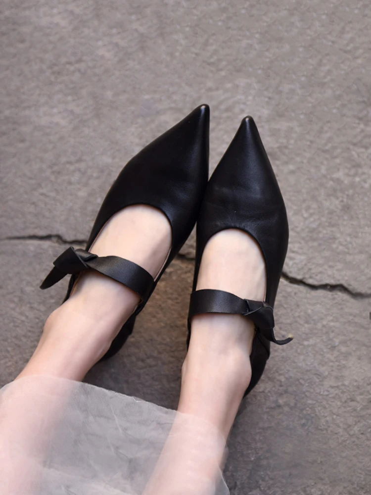 

Artmu Original Butterfly-knot Fairy Style Pointed Toe Shoes Women's Flat Sole Shallow Commuter Genuine Leather Soft Sole Shoes