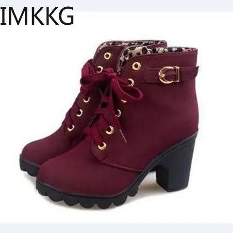 Женские ботинки на высоком каблуке однотонные толстой подошве со шнуровкой в