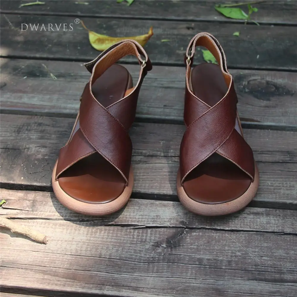 Греческие сандалии цвета хаки/кофе кожаные на платформе с X образным