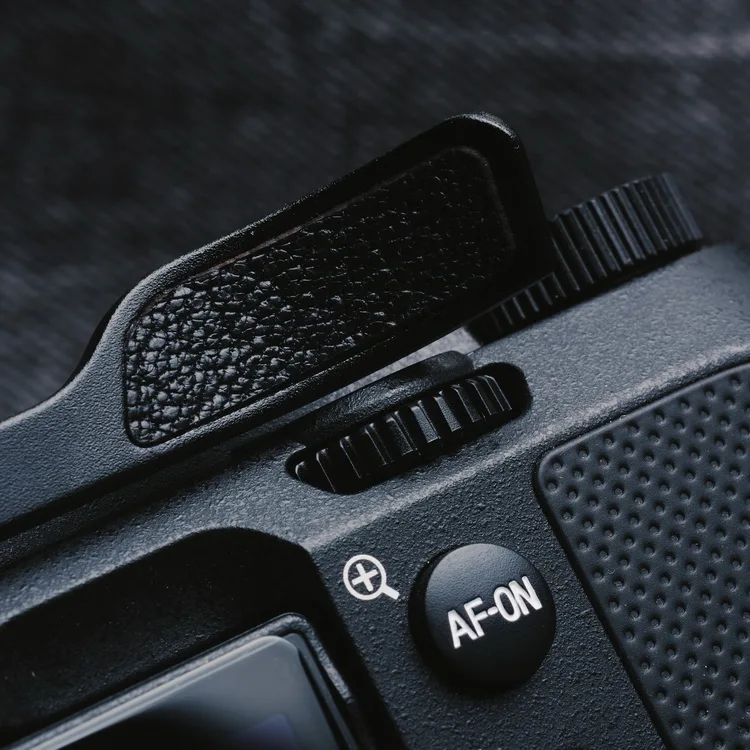 Фото Дизайн для Sony A7C A7CII A7CRMetal упор для большого пальца с кожаной наклейкой чехол для горячего башмака №4