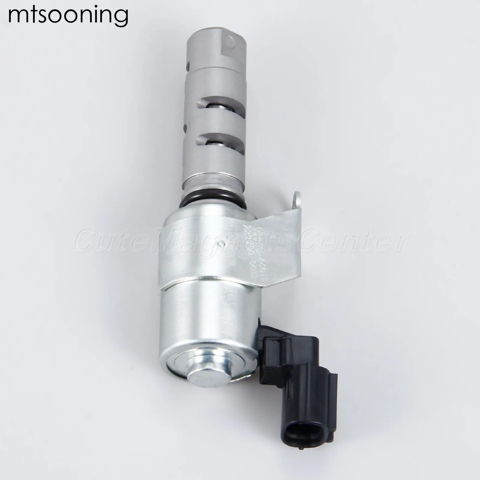 Новый соленоид регулировки времени кулачкового клапана VVT для Lexus GS300 IS300 SC3 15330 46011