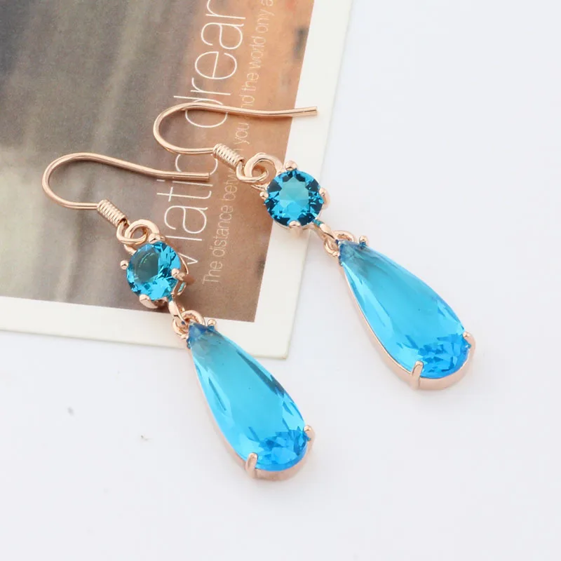 

2021 новые модные длинные висячие серьги в форме капли