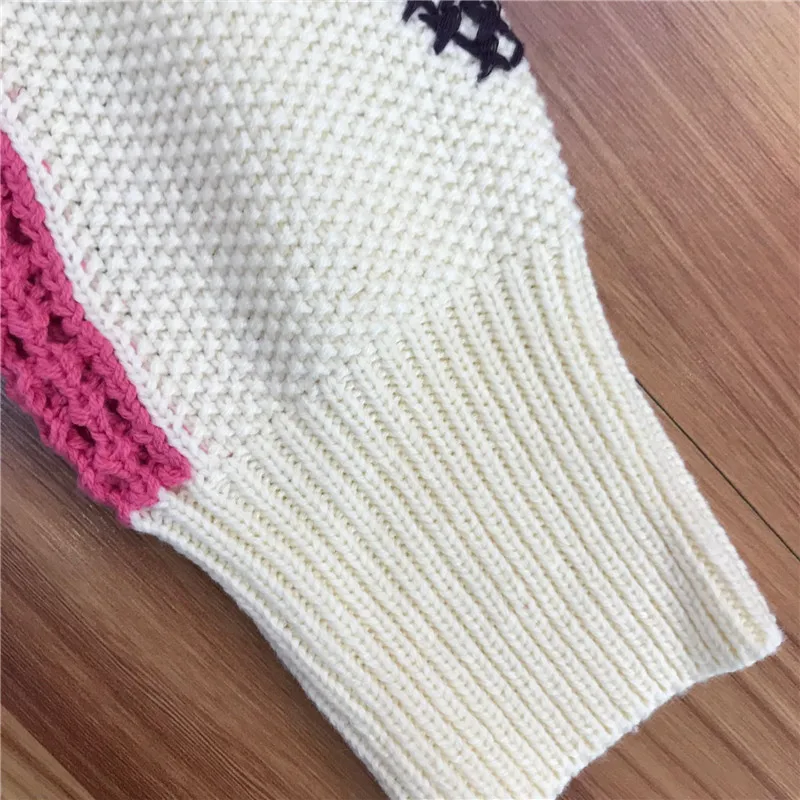 

Autumn Cardigan Women's Fahsion Brand Floral Embroidery Pink Hollow Knitted Sweater Cardigan Jacket 2021