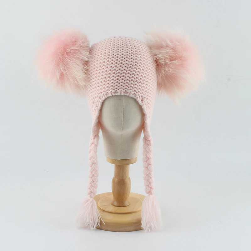 Детская шапка-ушанка с двойным помпоном шапка из натурального меха енота детская