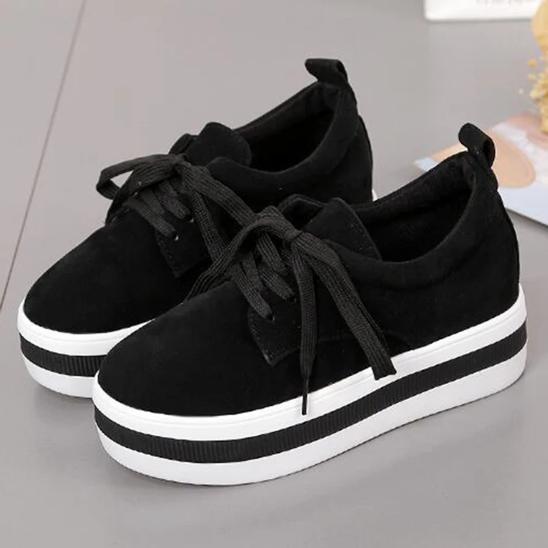 Весенняя женская обувь на толстой подошве женские замшевые кроссовки платформе