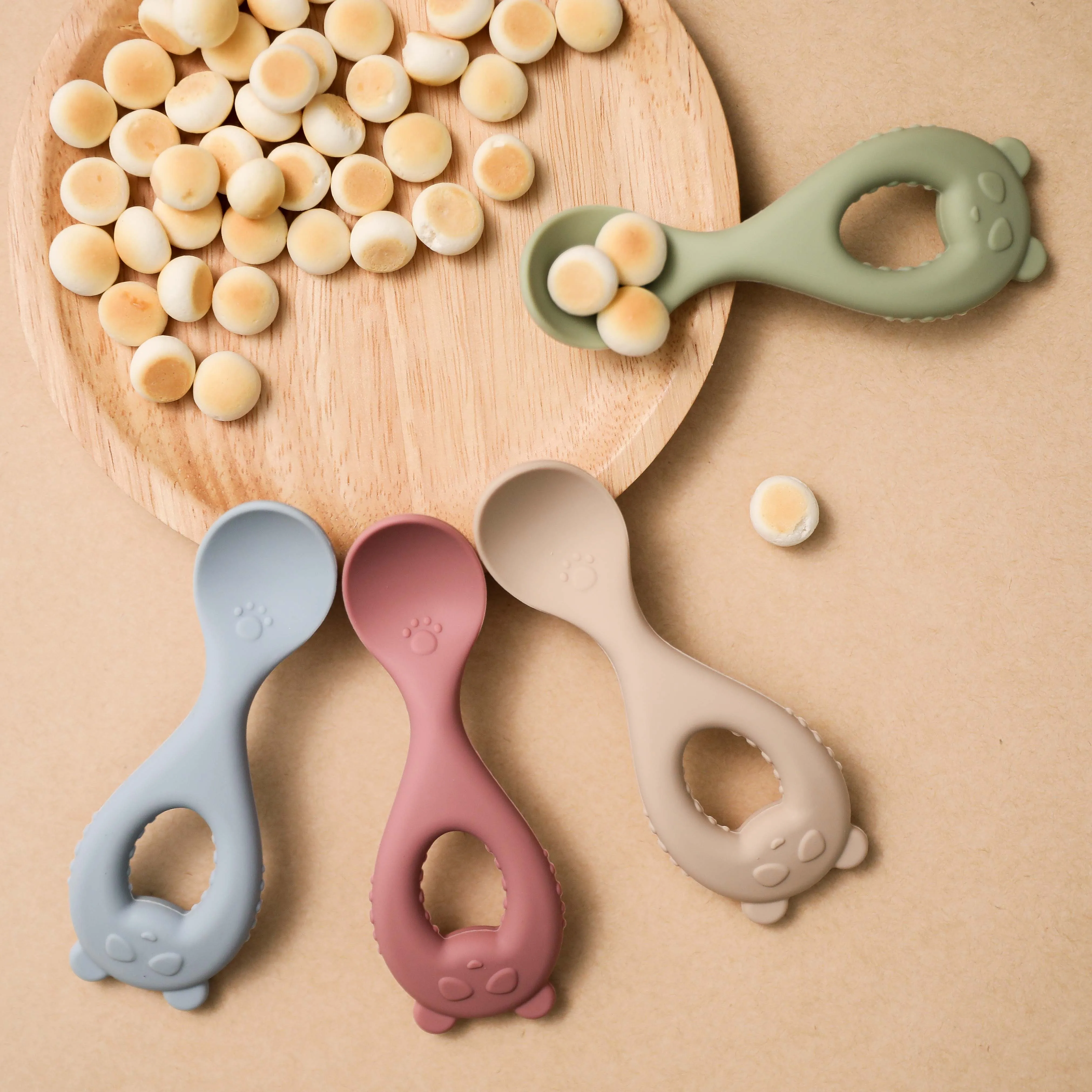 

4 Colors Baby Silicone Spoon Creative Bear Feeding Tableware Non-Slip Baby Learning Care Product Food Grade Waterproof Tableware