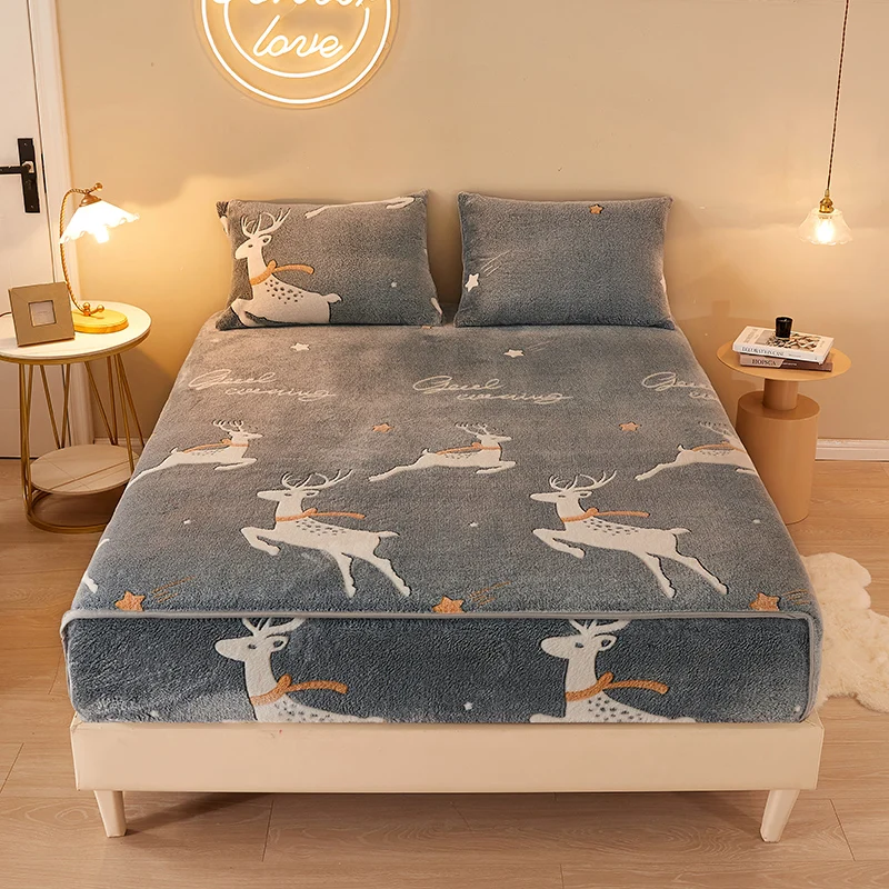 

Bed Sheet Coral Fleece Dust-Proof And Ultra Cozy Fitted Sheet All-Around Elastic Band Bed Pad Cover Protector 1pc Home Bedding