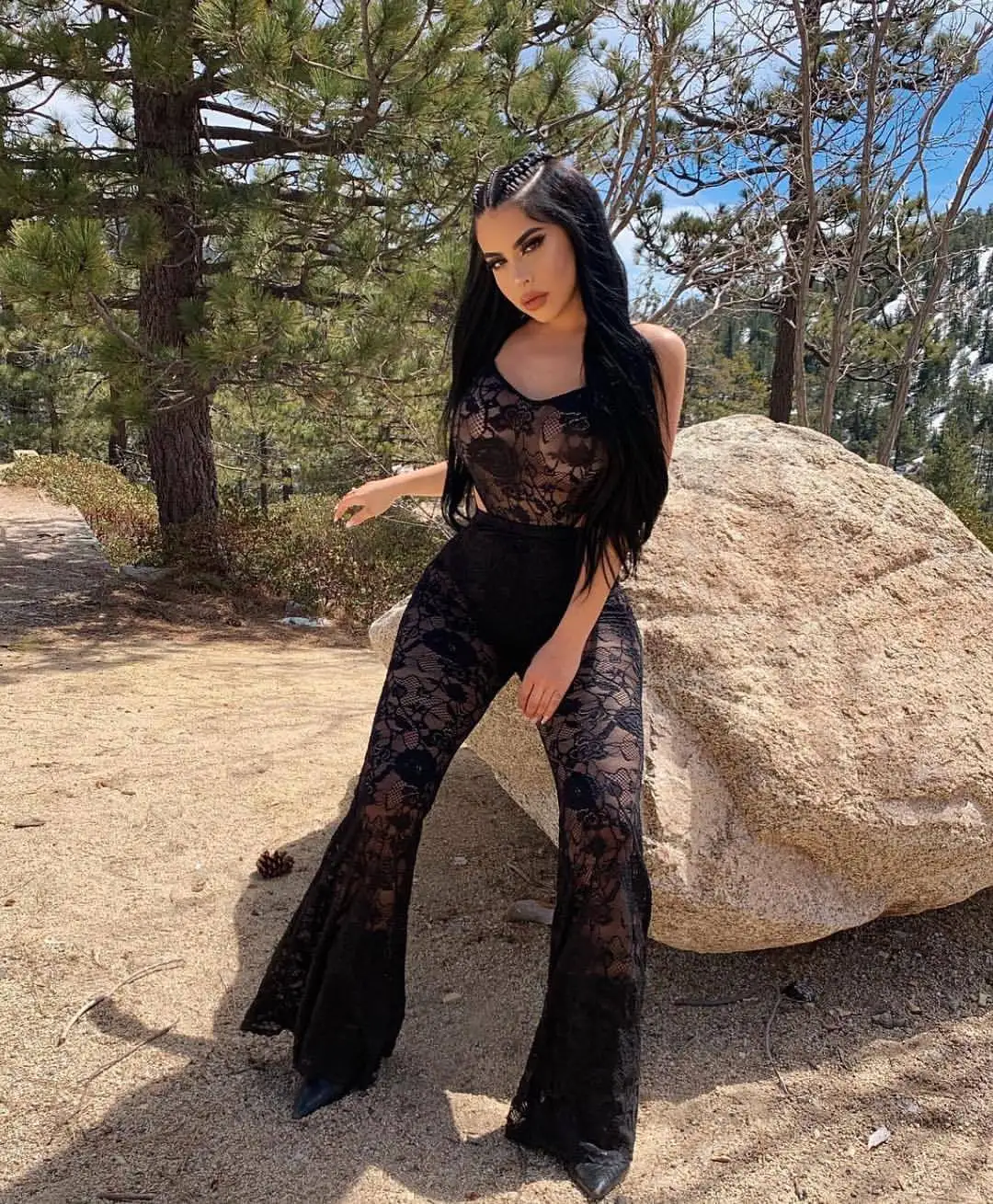 

New Lace Suspenders Wide-Leg Slimming Suspender Jumpsuit