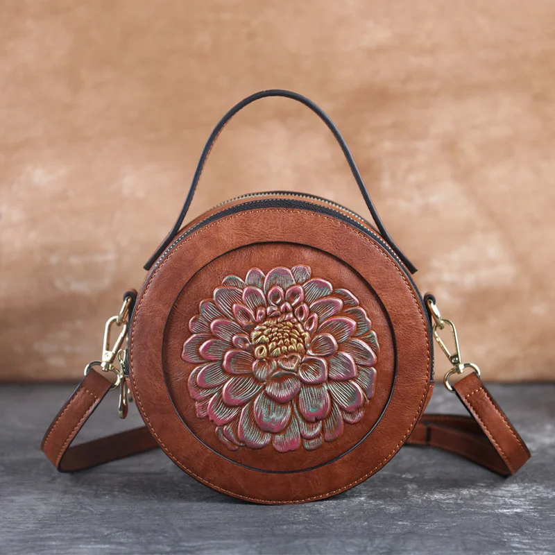 

2021 new women's bag trend national style embossed small round bag Single Shoulder Messenger Bag Large Capacity handbag