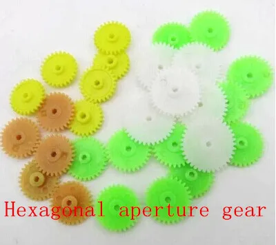 

Hexagon Hexagon Socket colored plastic gear plastic pom 0.5M Spur four-wheel gear free shipping
