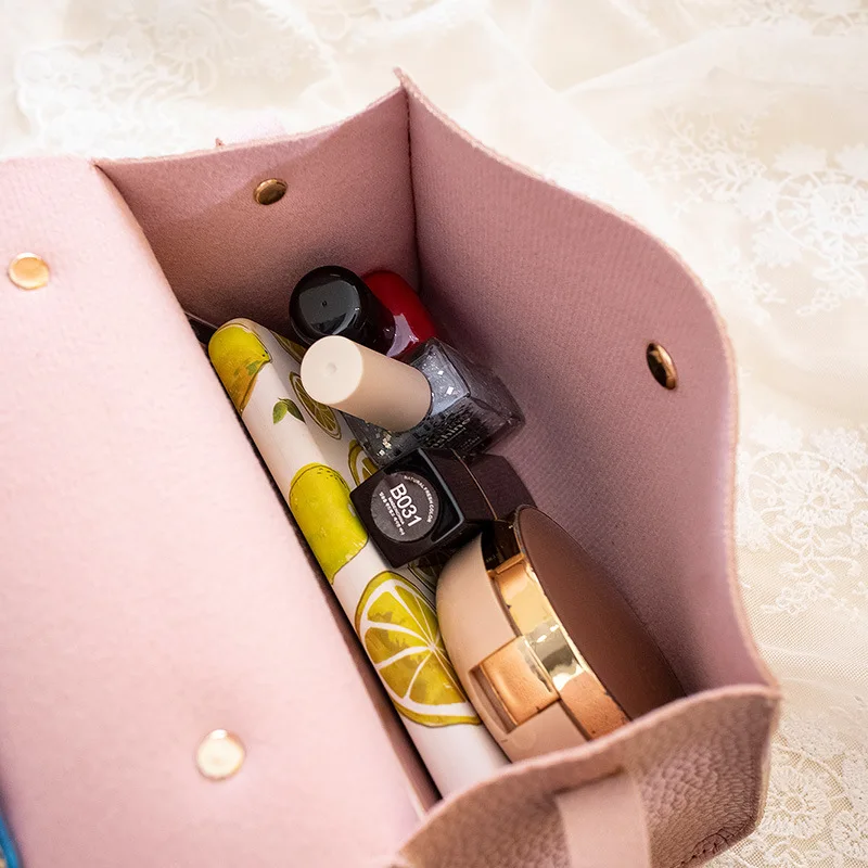 Женская маленькая сумка-конверт через плечо из искусственной кожи