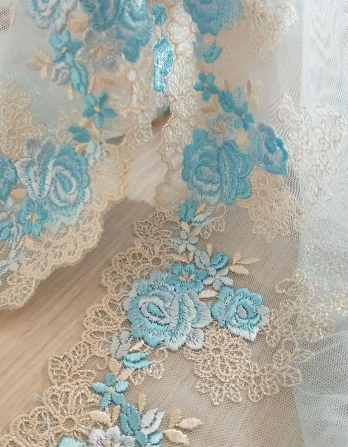 2 цвета Великолепная Тюлевая кружевная отделка с цветочной вышивкой зубчатое