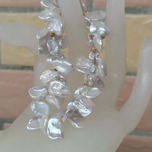 Уникальный браслет из 2 редких барокко keshi с натуральным жемчугом эластичный