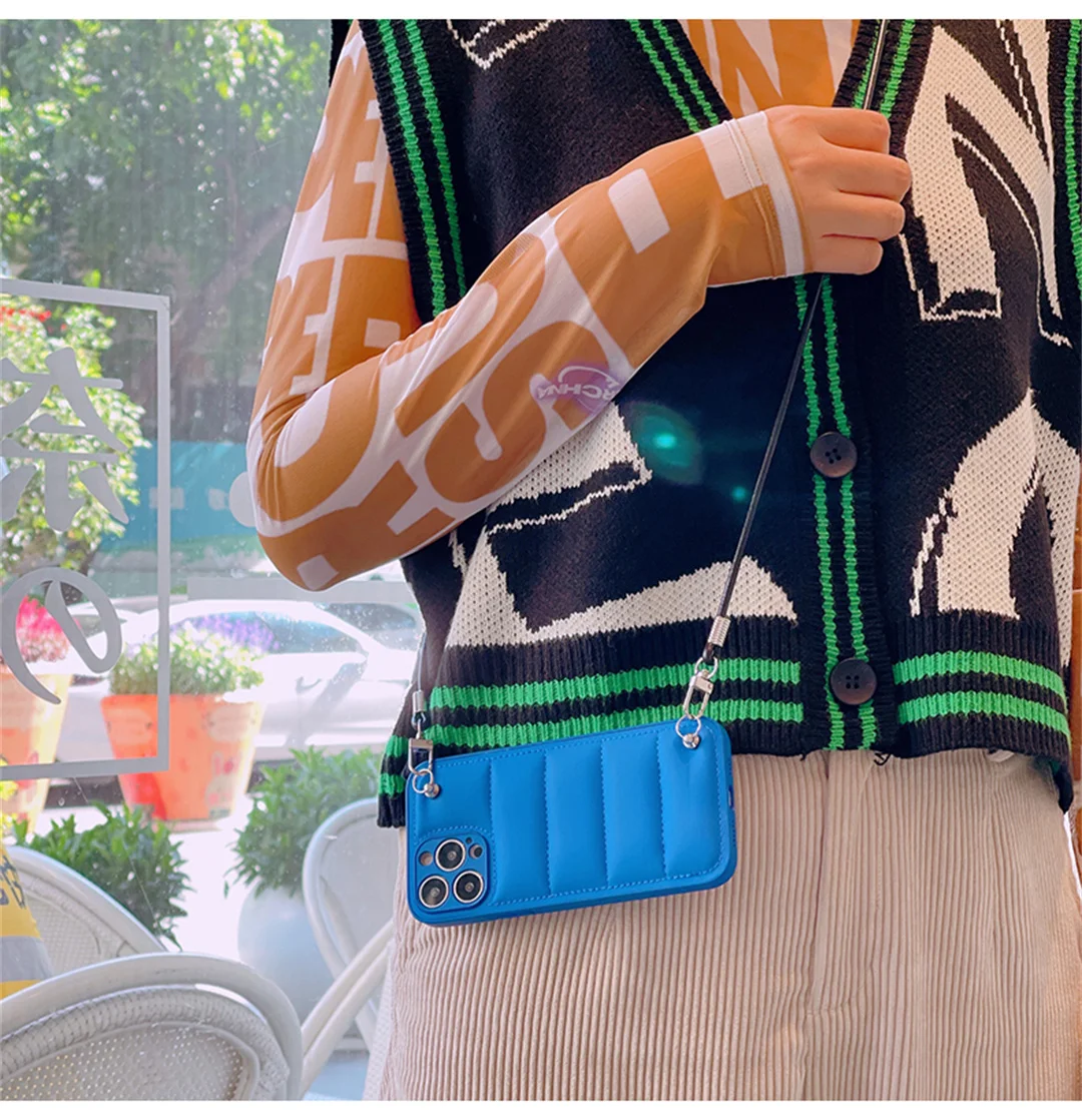 

Down Jacket Phone Case For iPhone 13 12 11 Pro Max Mini XR X XS 7 8 Plus The Puffer Soft Silicone Cover With Luxury Lanyard