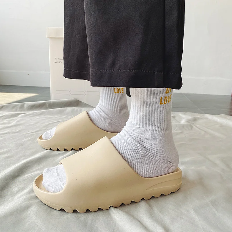 Пляжные шлепанцы для мальчиков и девочек сланцы удобные летние тапочки