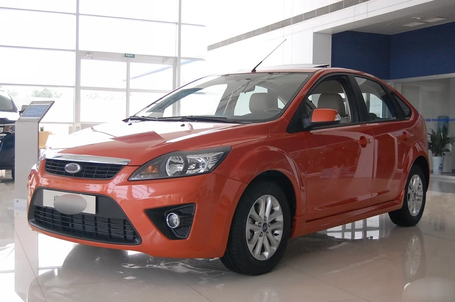 Крышка для фары налобный фонарь Ford Focus MK2 08 11 (facelift)|Фара авто в сборе| |