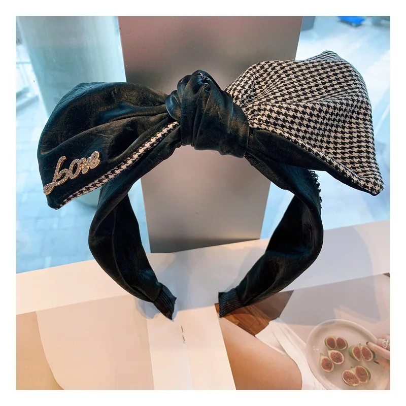 

Simple All-Match Rhinestone Letters Dongdaemun Korean Fashion Headband Adult Hairbands Women rhinestone headband