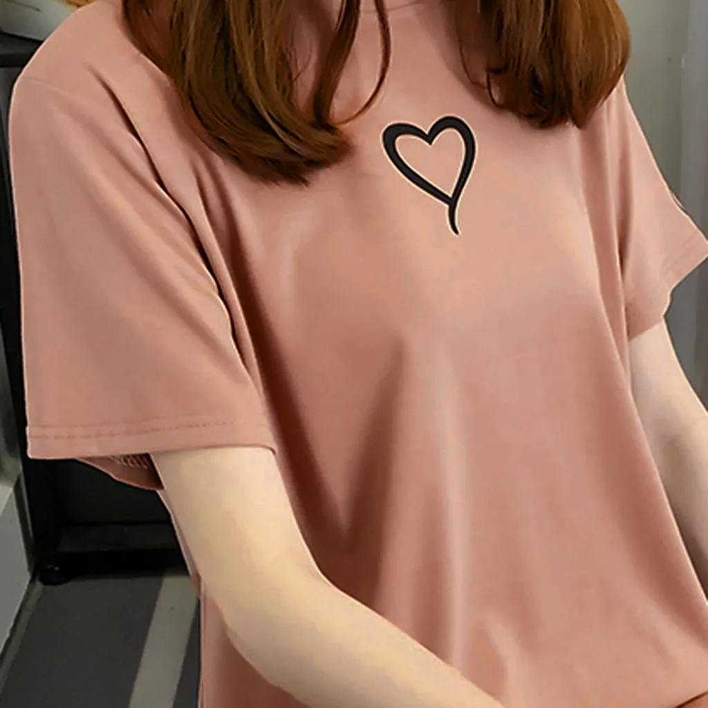 Женское платье-футболка с короткими рукавами и круглым вырезом рисунком в виде