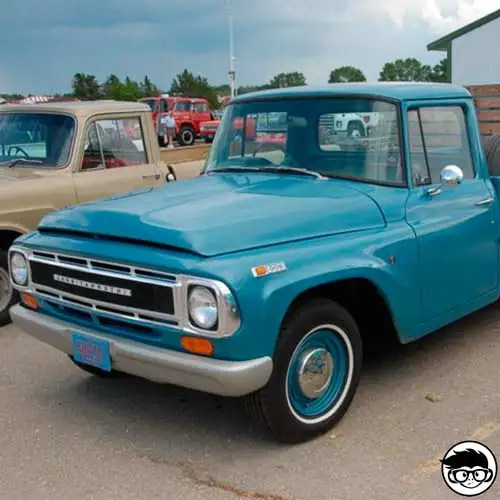 Johnny Lightning 1965 Международная 1200 пикап IH R27 | Спорт и развлечения