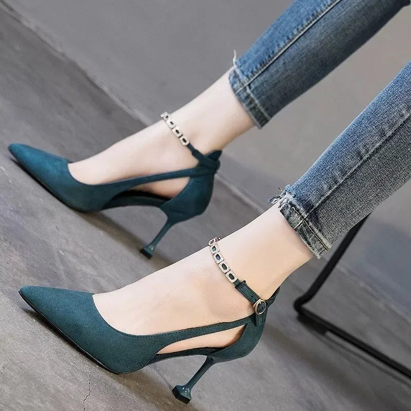 

Women's Fashion Pointed Toe Square High Quality Office Black High Heels Women's Classic High Quality Gold Buckle Strap High Heel