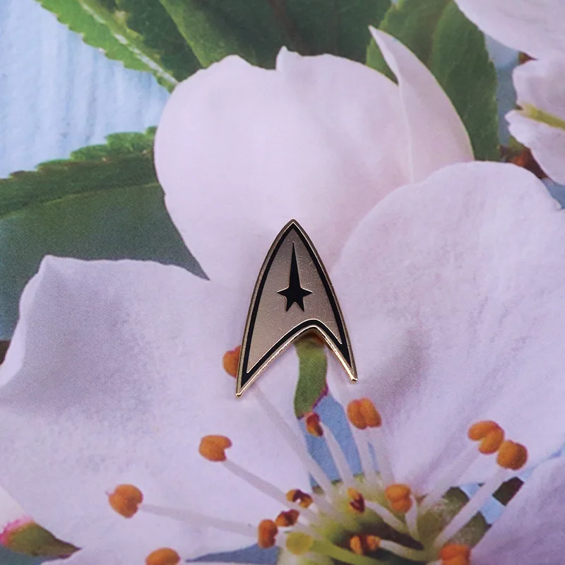 

Wholesale Creative Hard Enamel Pin Lapel Pins Arrow Brooches Collar Pins Metal Badge Backpack Hat Accessories 2021