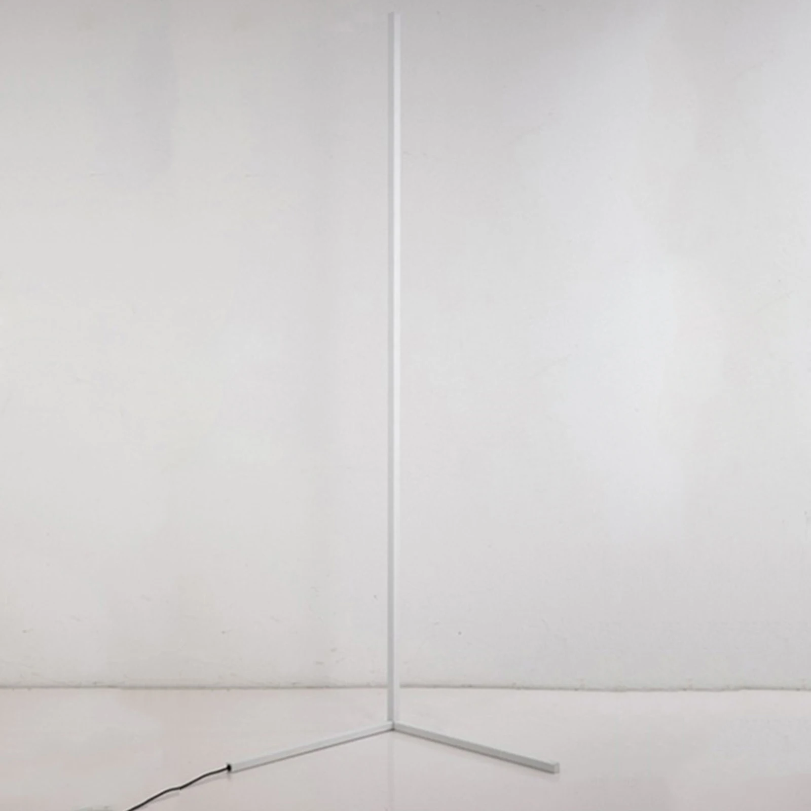 

Modern Floor Lamp Modern Remote Control Light for Interior Bedroom Lighting Sofa
