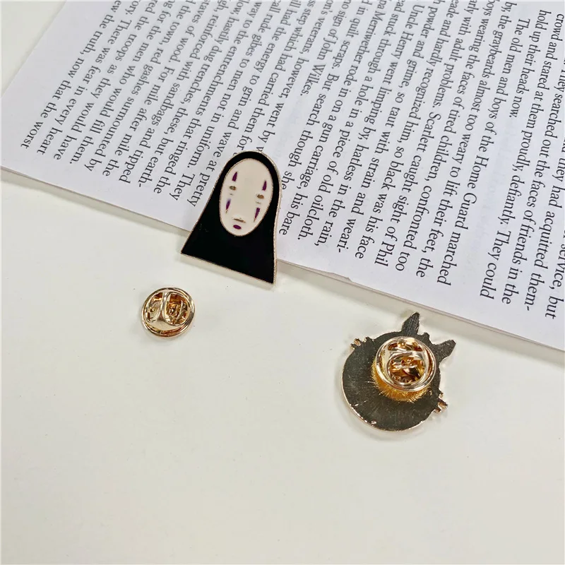 Korean Cartoon Brooches for Women Anime Hayao Miyazaki No Face Male Dragon Cat Brooch Pin Collar Badge Bag Clothes Jewelry | Украшения и