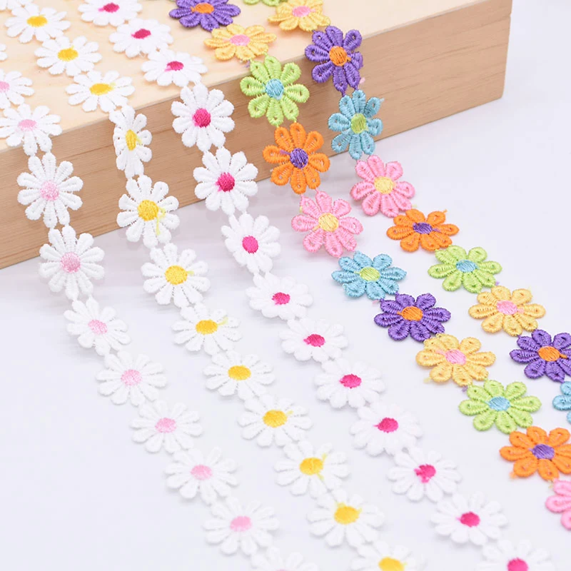 

3Yards 2.5cm Wide Colorful Daisy Flower Embroidered Flowers Lace Trim DIY Handmade Craft Lace Ribbon For Wedding Sewing Supplies