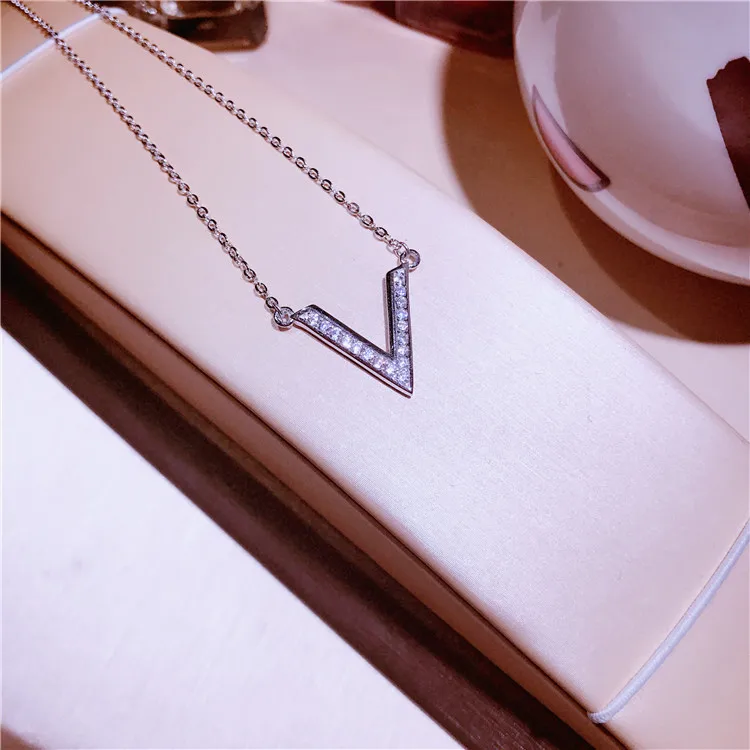 Новинка 2017 модное ожерелье-чокер звеньевая цепь ожерелье с V-образным цирконием