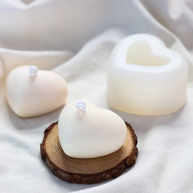 

3D Love Heart Aromatherapy Candle Silicone Mold DIY Handmade Soap Gypsum Resin Crafts Making Mould Home Decoration Ornaments