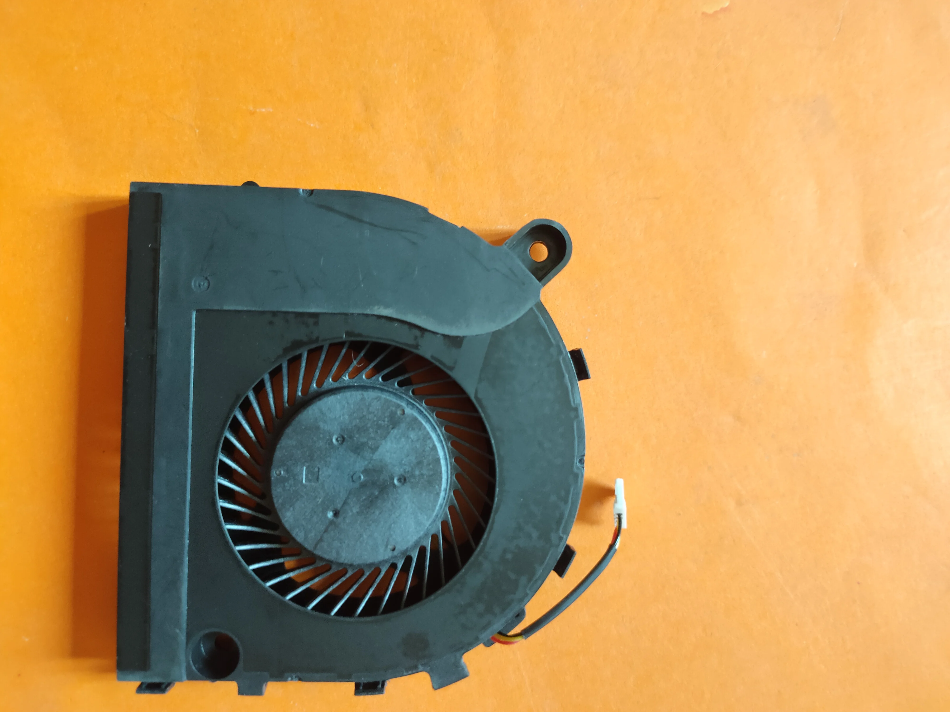 

Новинка для acer VX5-591G fan