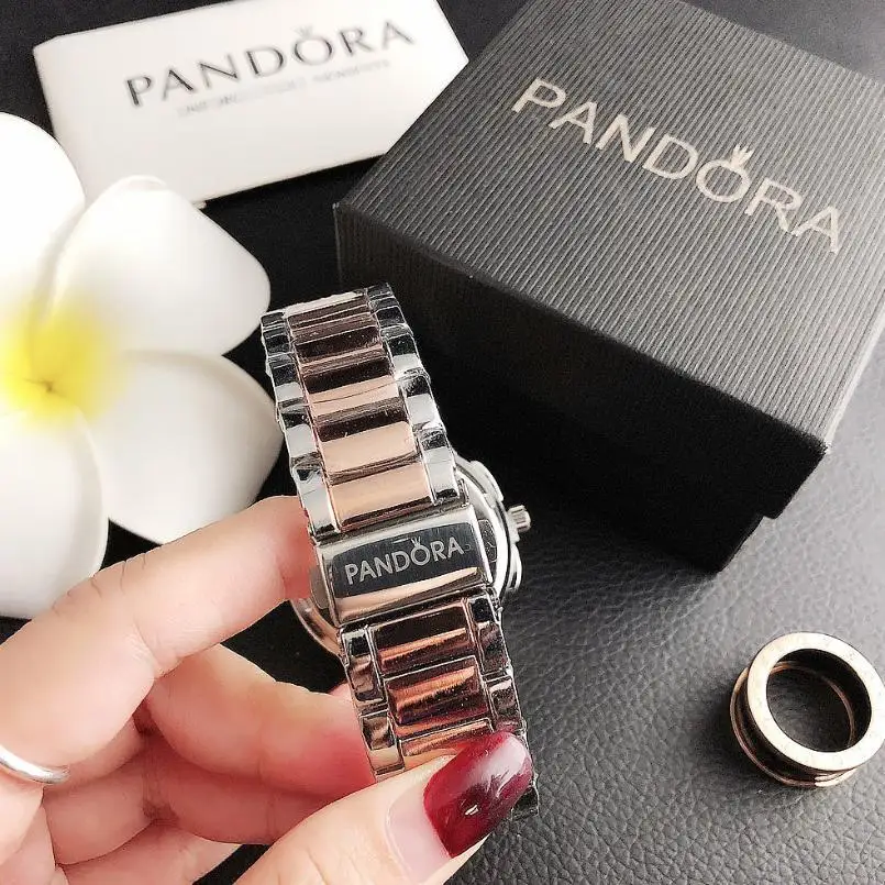 

Luxury brand Quartz Wrist Dress Women Watches Silver Bracelet Ladies Watch Stainless Steel Clock Casual pandoraes Watch P36